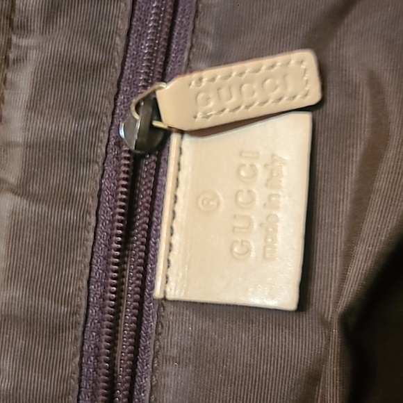 GUCCI VINTAGE 2000 GG BEIGE CANVAS HAND BAG WITH CALF SKIN LEATHER/GOLD HRDWR - Picture 7 of 17